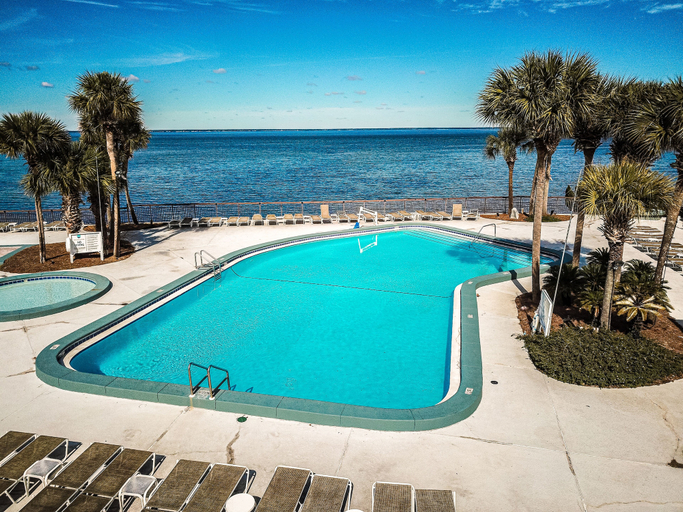 Sport & Beauty 4, Bay Club of Sandestin, Walton
