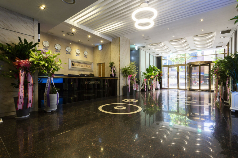 Others 2, Hotel Tirol, Seocho