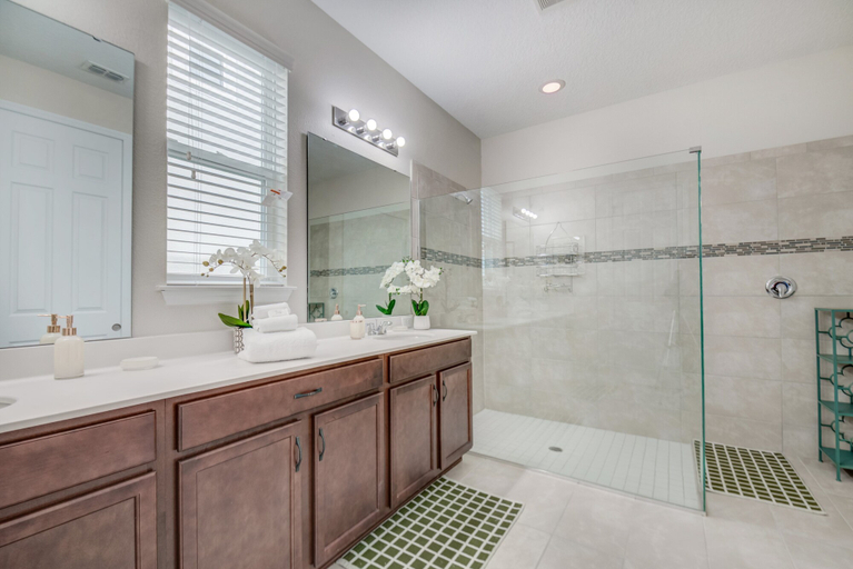 Bathroom 3, Amazing 6 Bedroom 5 Bathroom Solara Resort Villa, Osceola
