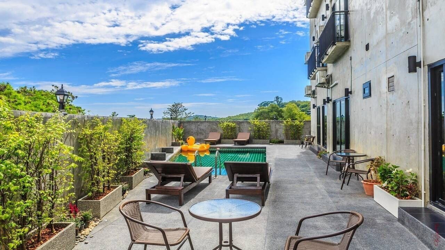 Others 5, Master Jay Resotel, Phuket Island