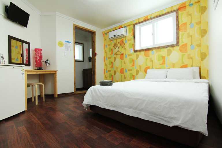 Bedroom 3, Banana Backpackers, Yongsan