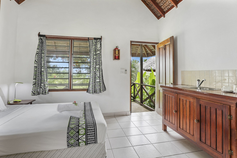 Bedroom 3, Beachfront Resort, Luganville