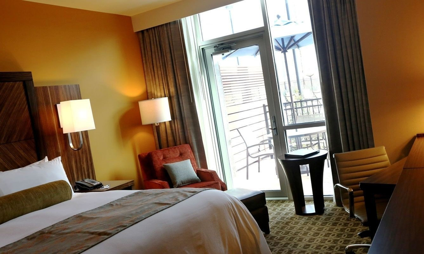 Bedroom 3, Apache Casino Hotel, Comanche
