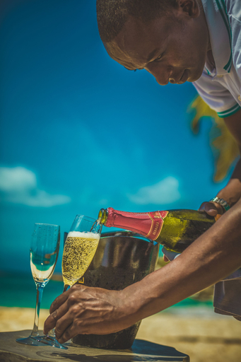 Food & Drinks 5, Carana Beach Hotel