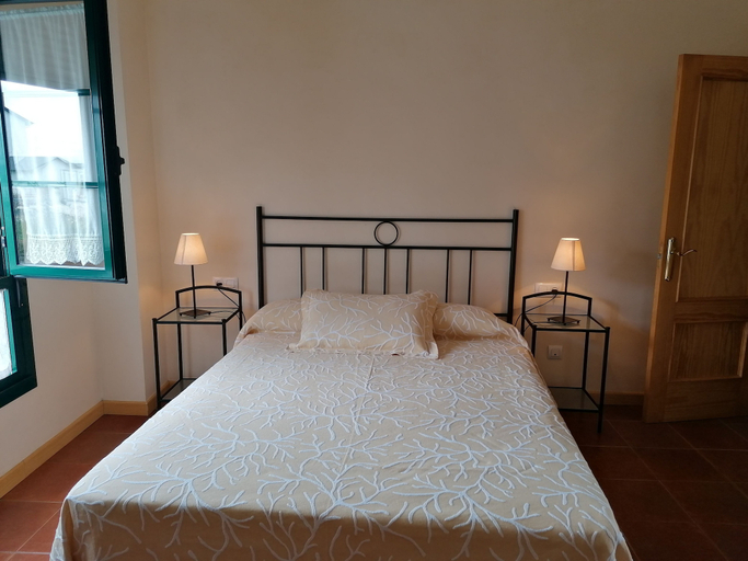 Bedroom 2, Apartamento Entreplayas Tapia, Asturias