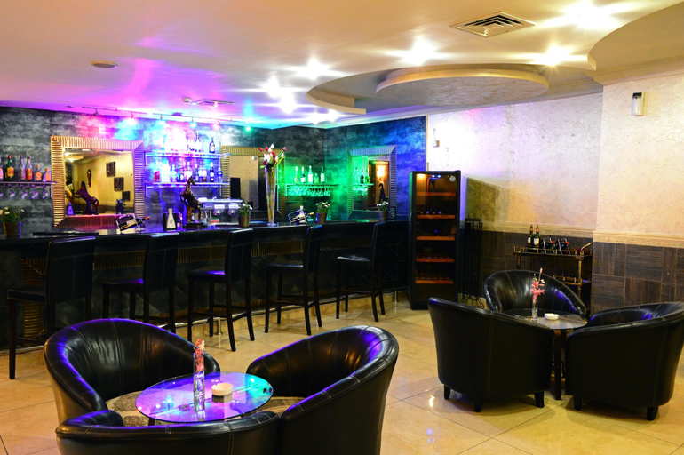 Food & Drinks 4, Larsa Hotel, Salt