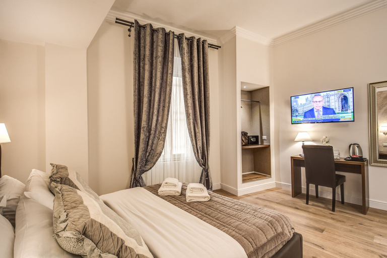 Bedroom 5, River Luxury Suites, Roma