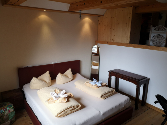 Bedroom 4, Ferienhof Kampfl, Schwaz