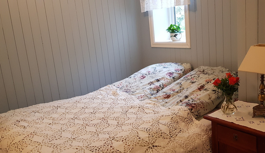 Bedroom 3, Irenegarden, Volda