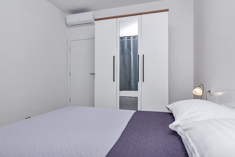 Bedroom 3, Villa Maslina, Makarska