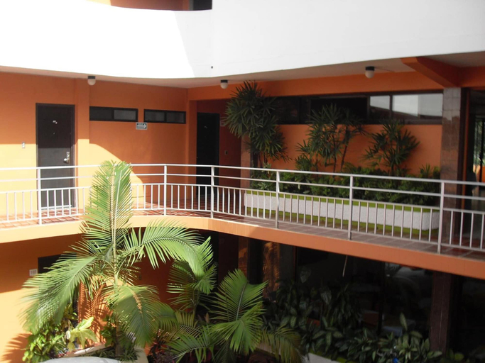 Exterior & Views 2, Hotel Playa Cristal, Catemaco