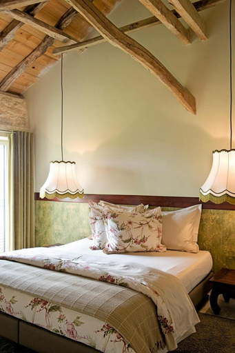 Bedroom 3, Domaine de L'Isle Basse, Lot