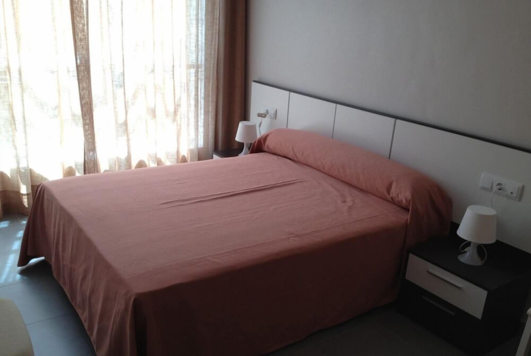 Bedroom 2, Pensión La Puntica, Murcia
