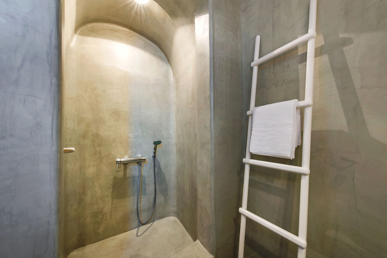 Bathroom 5, Villa Irini Fira Adults Only, South Aegean