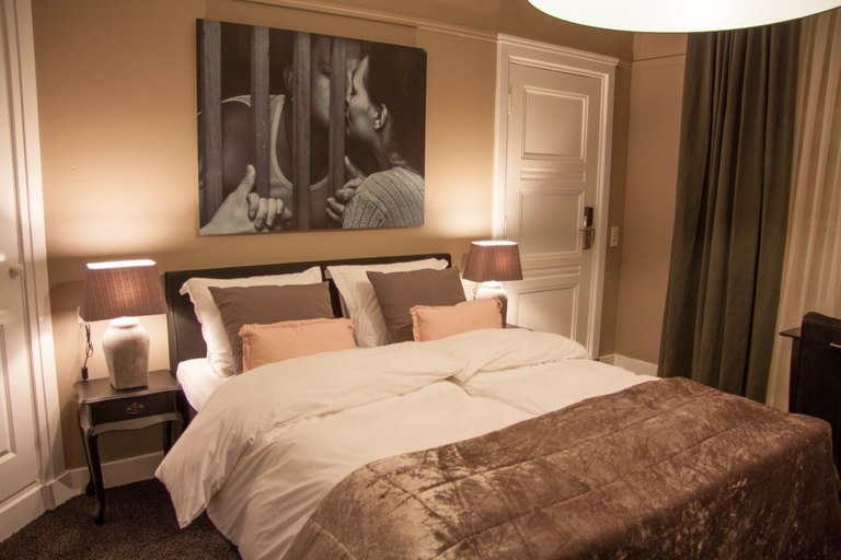 Bedroom 5, Hotel Huis van Bewaring, Almelo