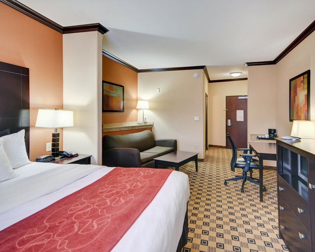 Bedroom 3, Comfort Suites Kilgore, Gregg
