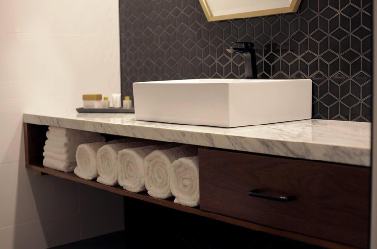 Bathroom 4, The Ellen Hotel, an Ascend Collection Hotel, Port Pirie C Dists - City