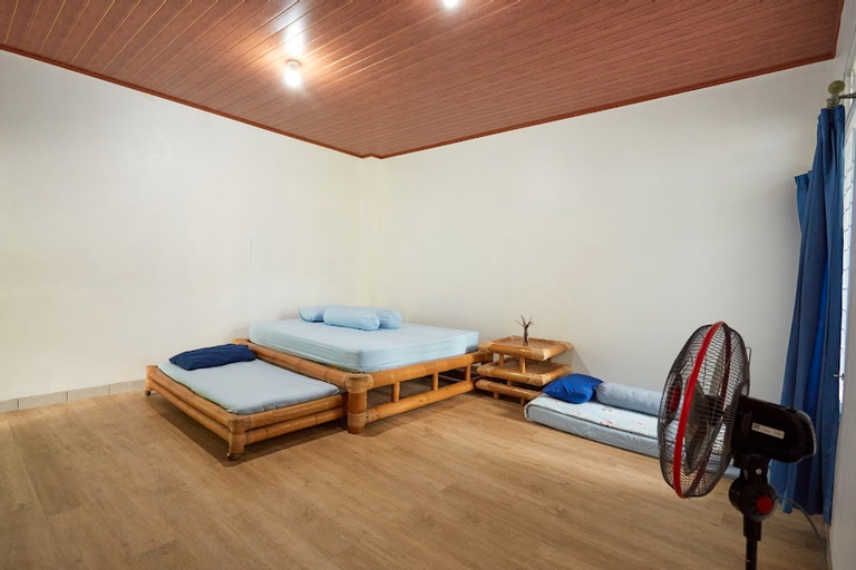 Bedroom 16