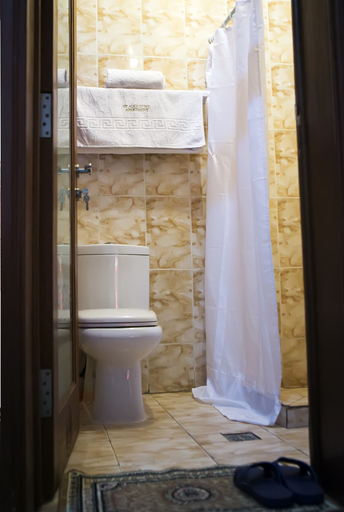 Bathroom 4, St Augustine Apartment & Hotel, Kicukiro