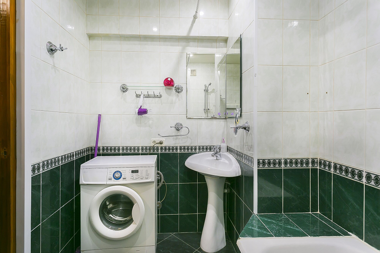 Bathroom 3, Apartment on Presnenskii Val, Northern