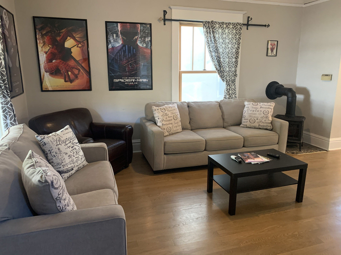 Others 4, Seattle Vacation Home - Queen Anne 4 bed, Seattle