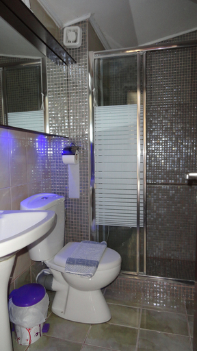 Bathroom 4, Blue Sea Beach Resort, East Macedonia and Thrace
