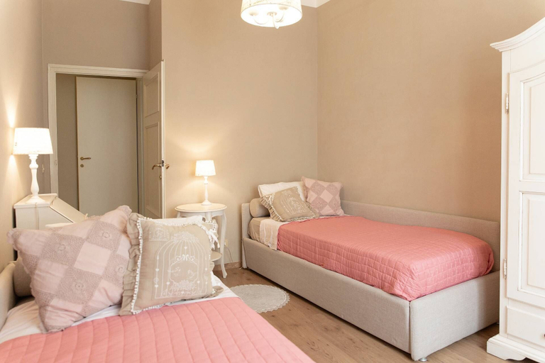 Bedroom 3, Casa delle Stelle Luxury, Lucca