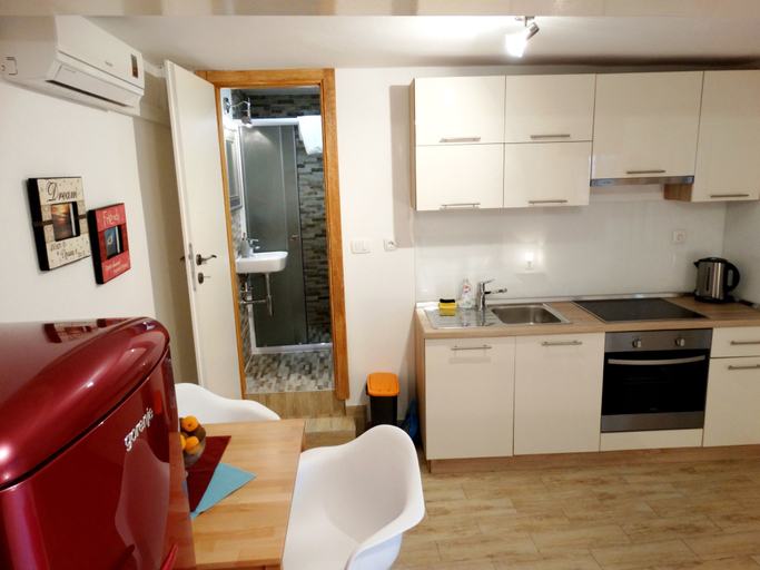 Others 4, Guesthouse Marileo, Split