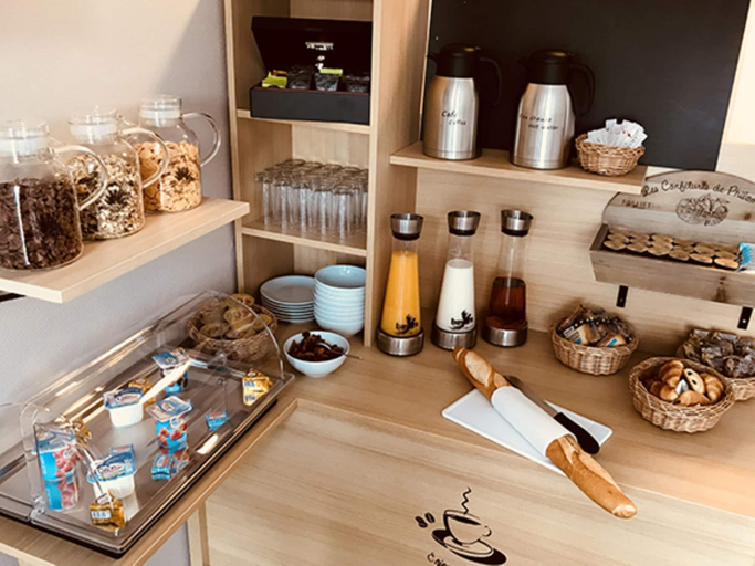 Food & Drinks 5, KOSY Appart'Hôtels Troyes - City & Park, Aube