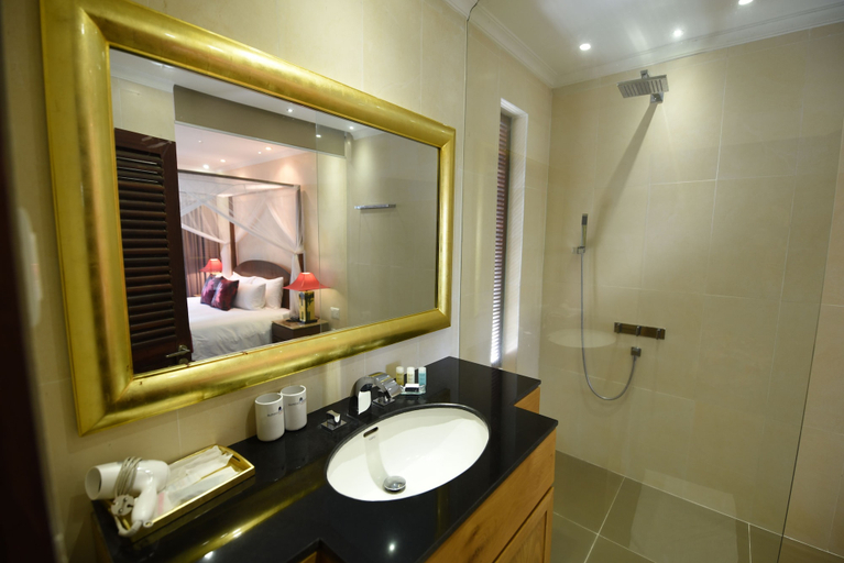 Bathroom 4, Sunsea Resort, Phan Thiết