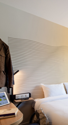 Bedroom 4, B&B HOTEL Reims Bezannes, Marne