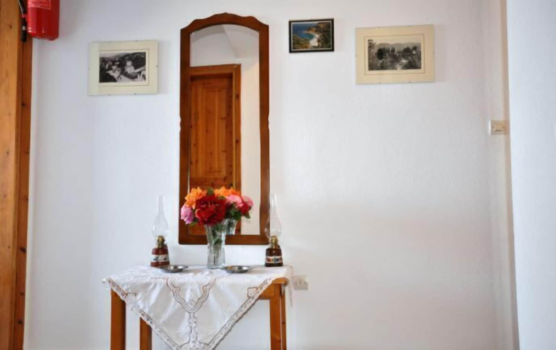 Others 5, Marika Vlachou, Thessaly