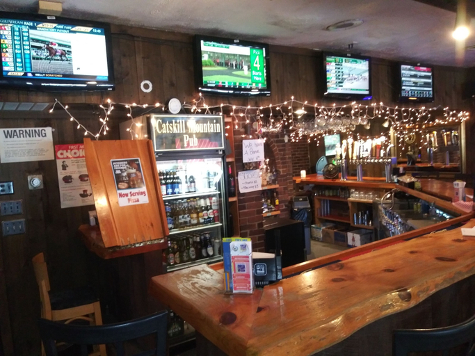 Food & Drinks 5, Catskill Mountain Lodge, Ulster