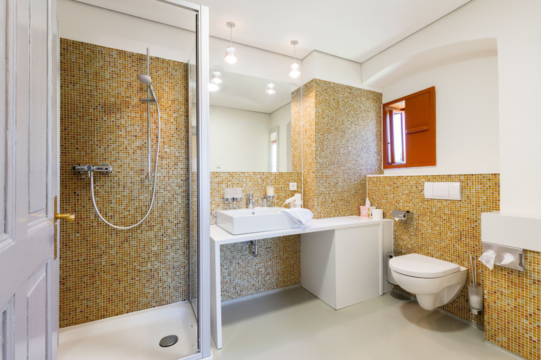 Bathroom 5, Schloss Ettersburg, Weimarer Land