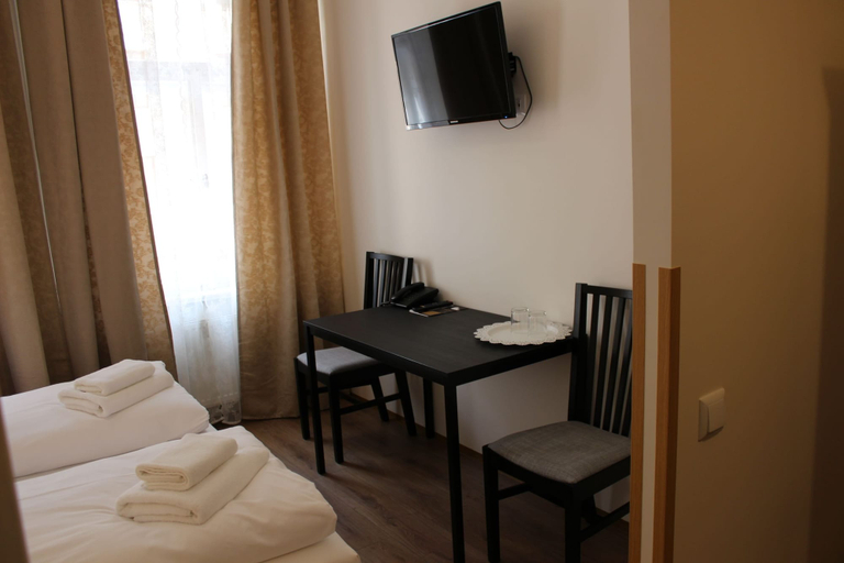 Bedroom 4, Gallery Hotel SIS, Praha 2