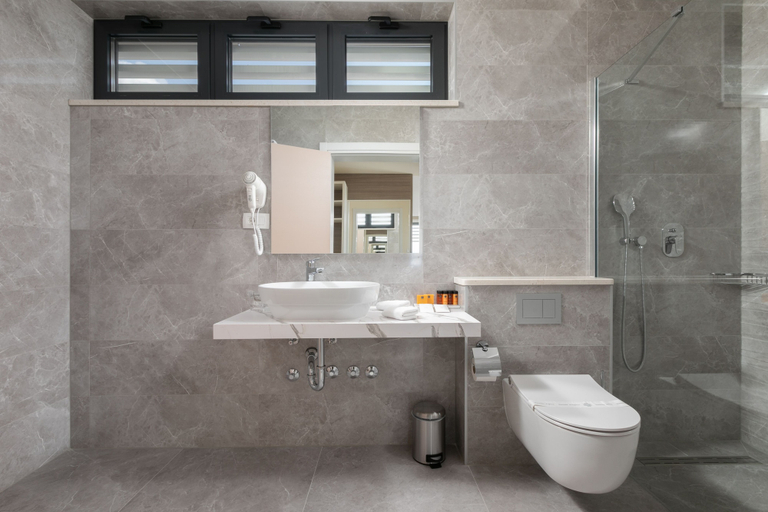 Bathroom 4, Hotel Antonio, Makarska