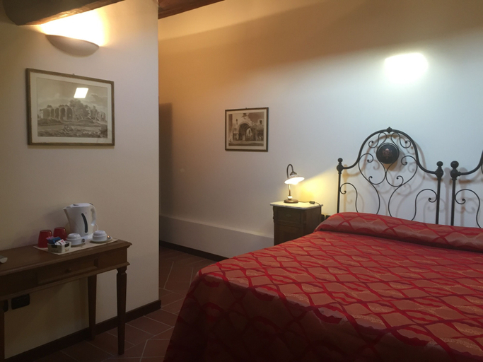 Bedroom 2, RossoPorpora Agriturismo Colle Cardinale, Perugia