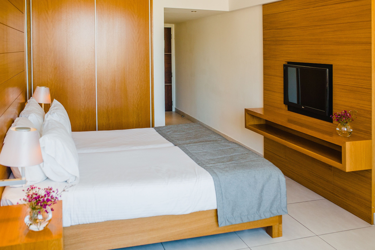 Bedroom 3, Napa Plaza Hotel - Adults Only