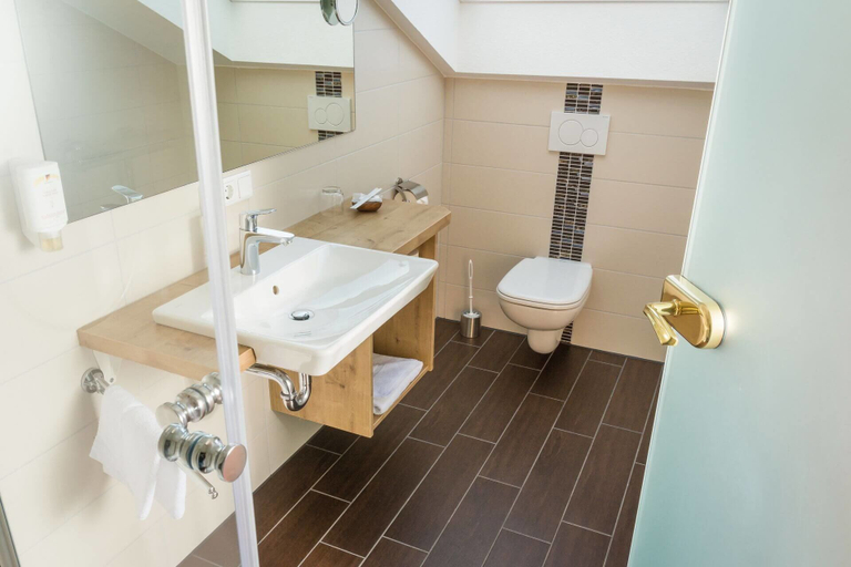 Bathroom 4, Landhotel Windlicht, Aschaffenburg