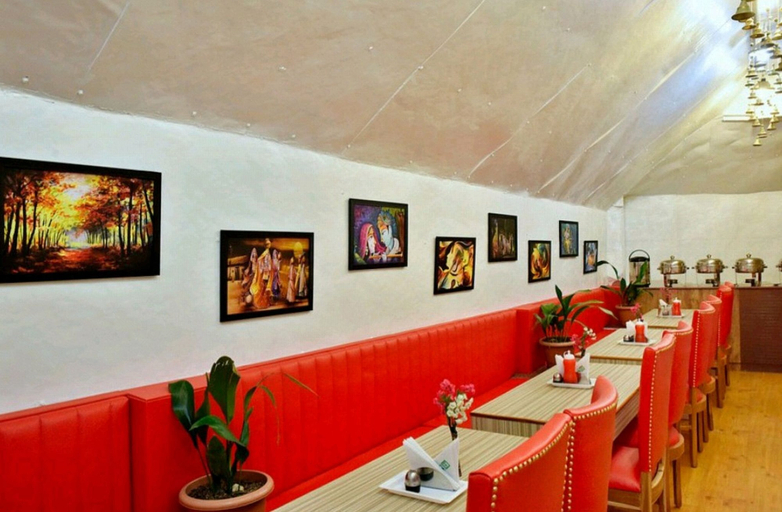 Food & Drinks 5, Hotel Chaman Palace, Shimla
