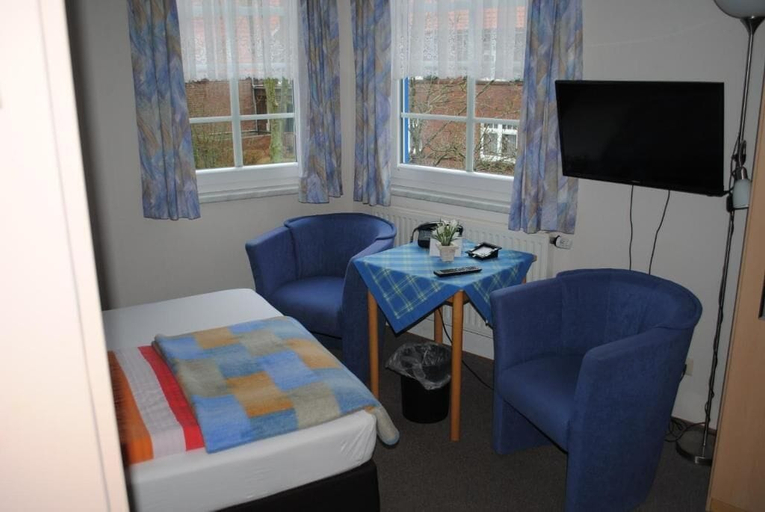 Bedroom 3, Hotel Garni Nolting, Wittmund