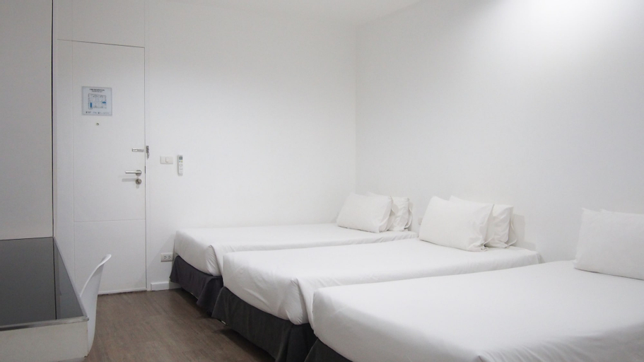 Bedroom 28