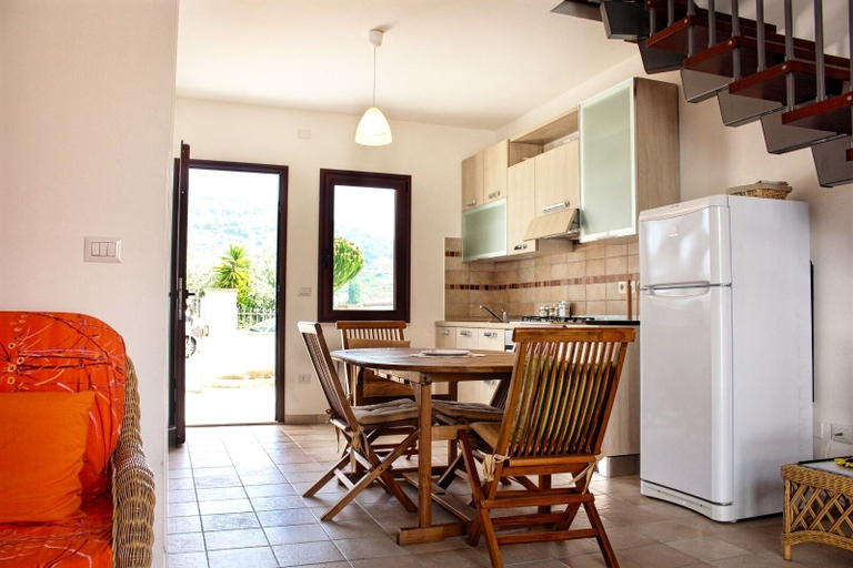 Others 4, Residence Bianco Navarrese C, Ogliastra