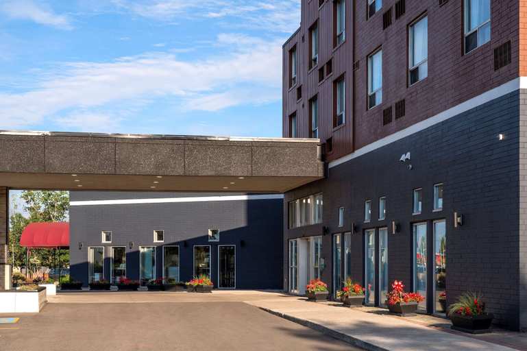 Exterior & Views 5, Comfort Hotel Airport North, Toronto