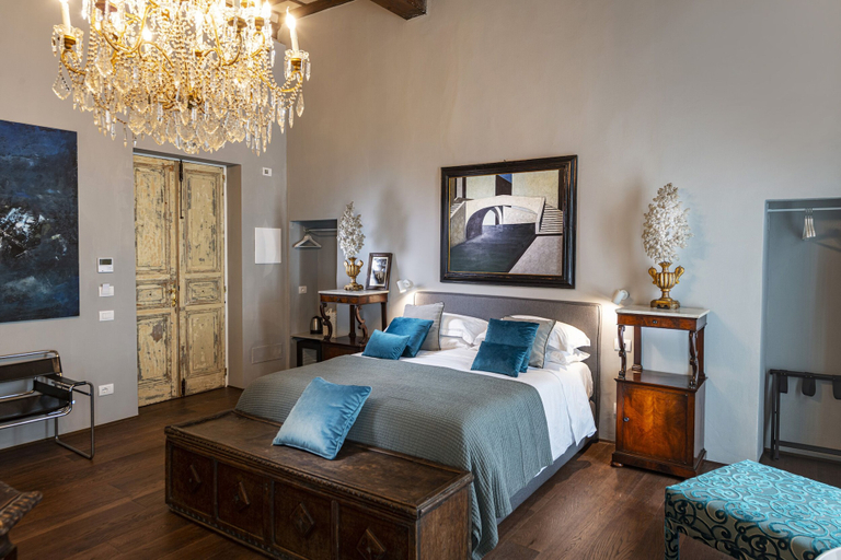Bedroom 4, Casa Botticelli, Florence