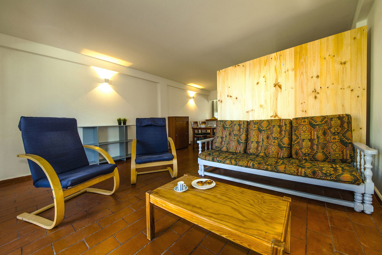 Others 5, B20 - Sun and Pool Apartment, Lagos