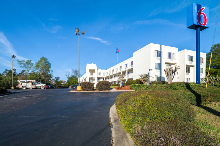 Exterior & Views 2, Motel 6 Augusta, GA, Richmond
