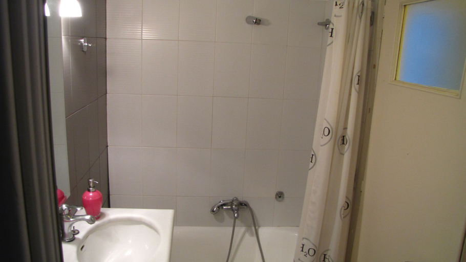 Bathroom 3, Athens Quality Apartments, Attica
