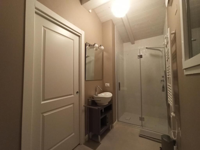 Bathroom 5, B&B Non ti scordar di me, Arezzo