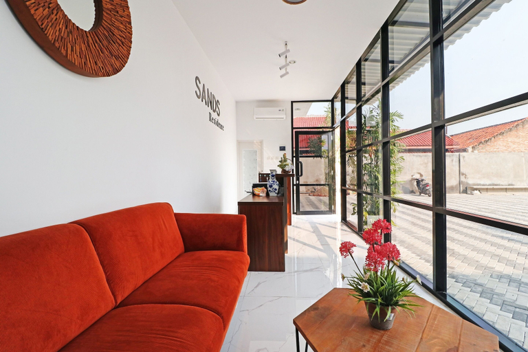 Others 4, Super OYO 90510 Sand's Residence, Karawang